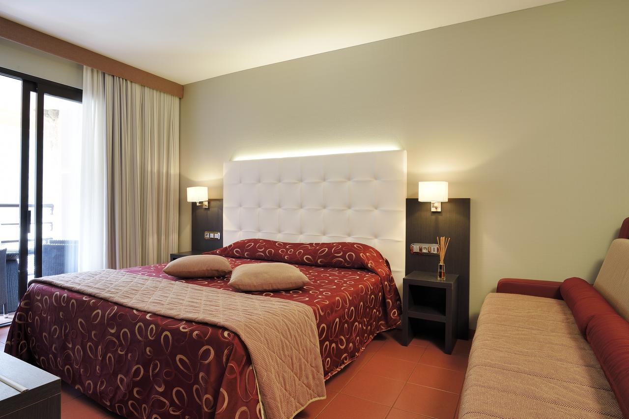 Hotel & Restaurant Le Belvedere Porto  المظهر الخارجي الصورة